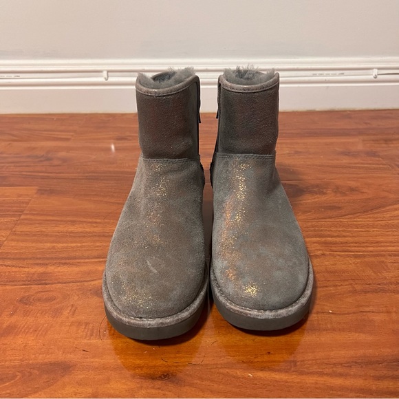 UGG Abree Mini Stardust Gunmetal Boots - Picture 3 of 7
